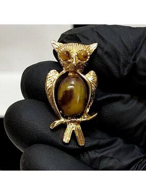 Owl Brooch Cabochon Stone Belly & Eyes Vintage Gold-Tone Grannycore Jewelry EUC